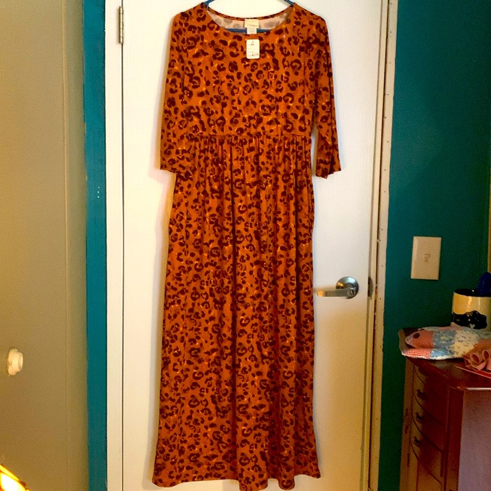 NWT/ super soft material & beautiful fall color long dress
